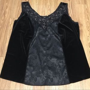 Venezia/Lane Bryant Sleeveless Blouse